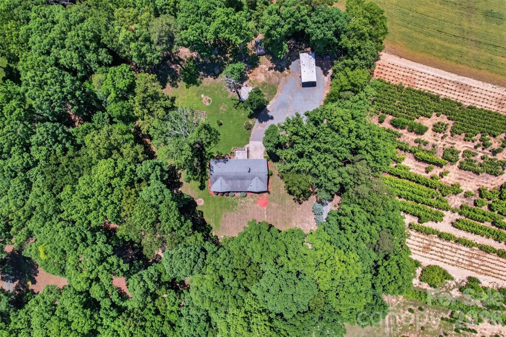 9807 Black Road Midland, NC 28107