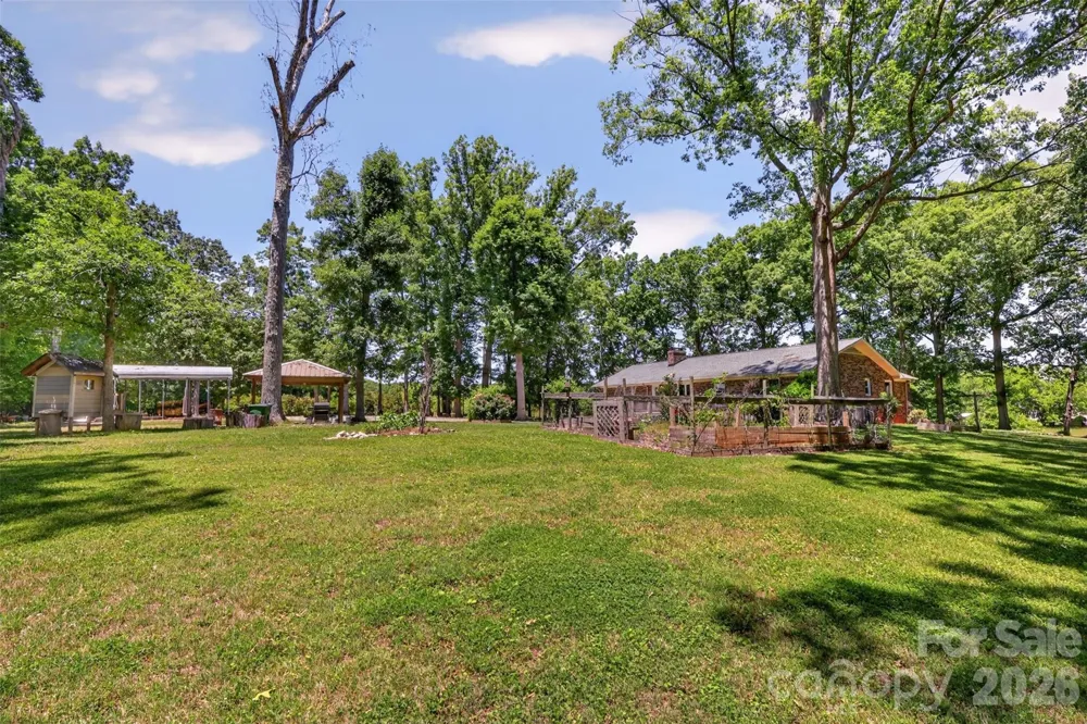 9807 Black Road Midland, NC 28107