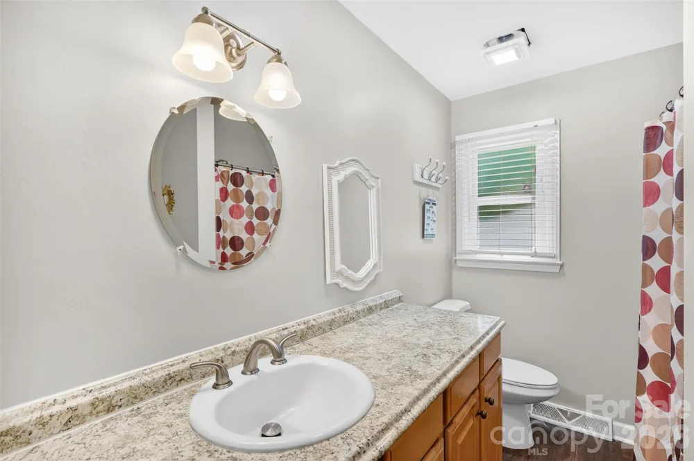 9807 Black Road Midland, NC 28107