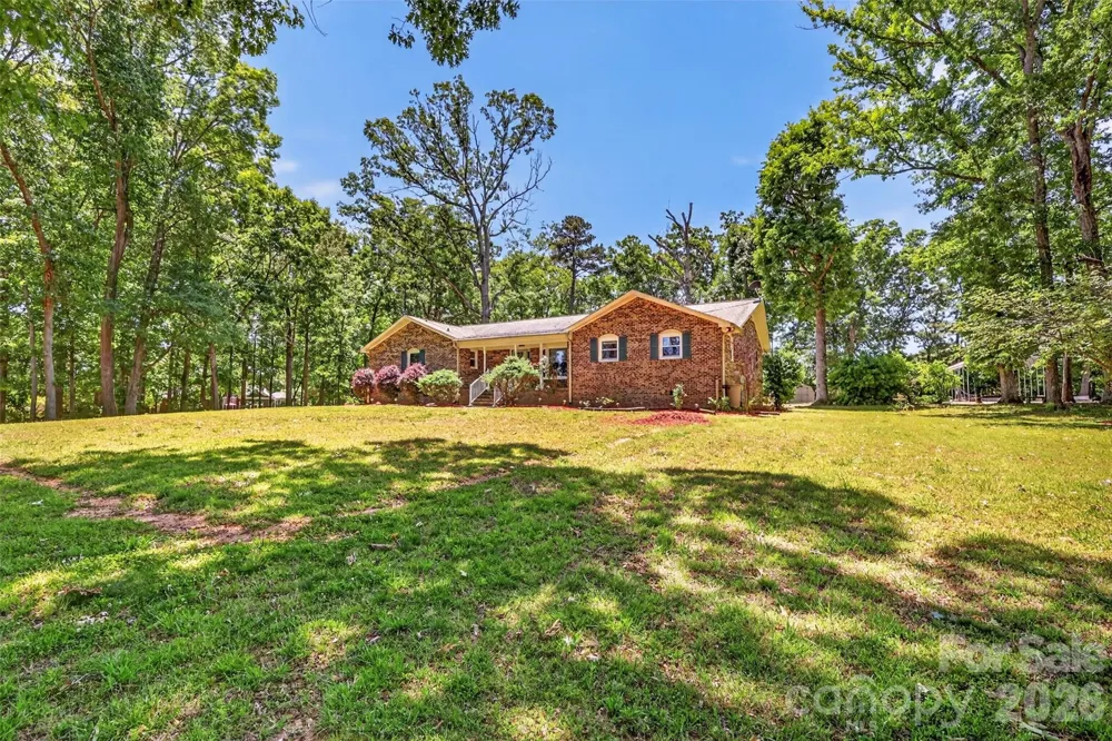 9807 Black Road Midland, NC 28107