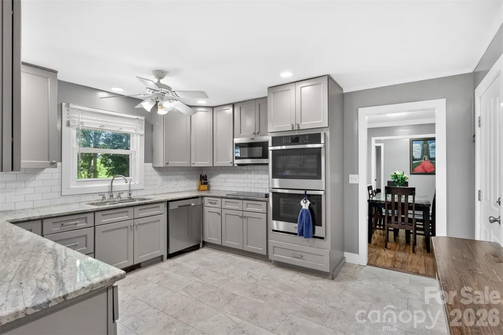 9807 Black Road Midland, NC 28107