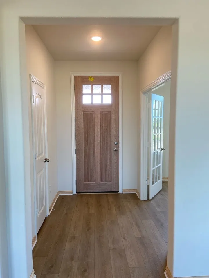 720 County Road 200 Valley View, TX 76272