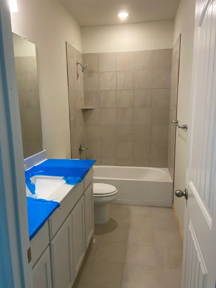 720 County Road 200 Valley View, TX 76272