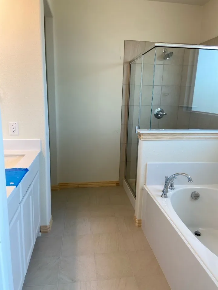 720 County Road 200 Valley View, TX 76272