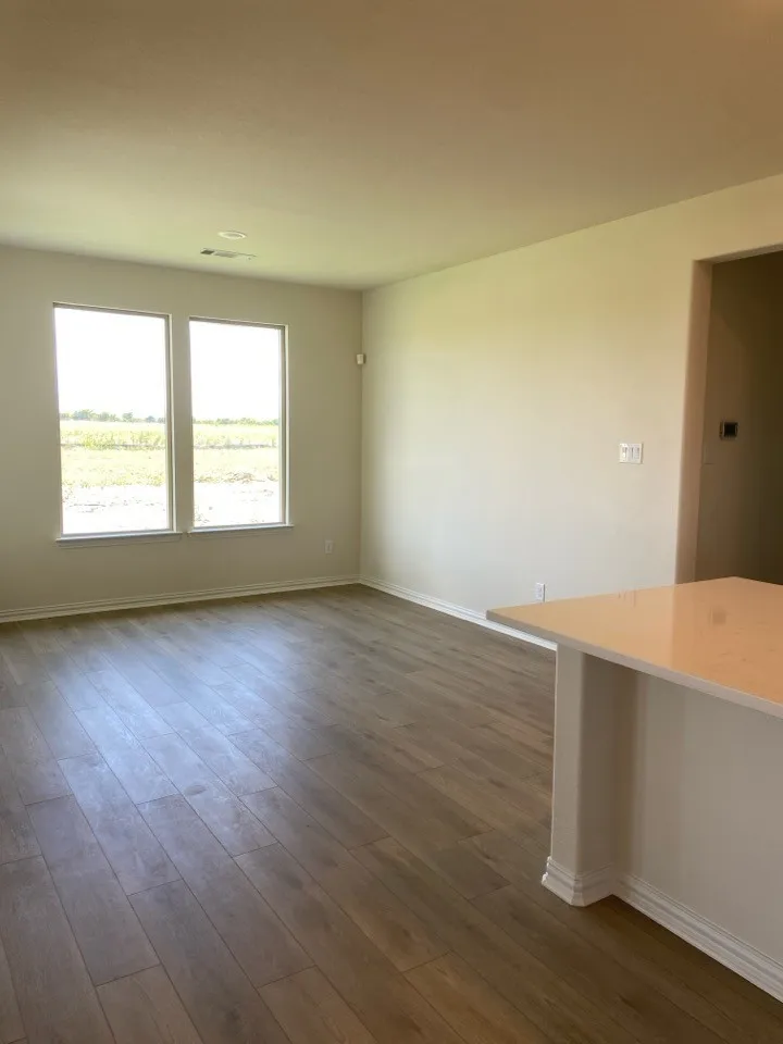 720 County Road 200 Valley View, TX 76272