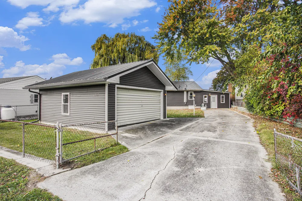 6867 Debralyn Drive Unionville, MI 48767