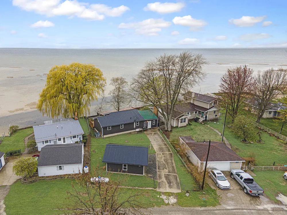 6867 Debralyn Drive Unionville, MI 48767