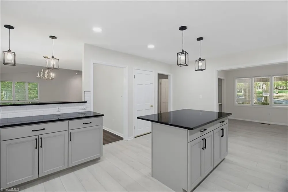 183 Deertract Loop Stoneville, NC 27048