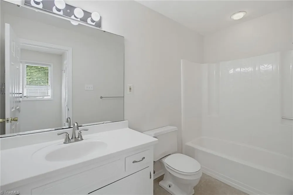 183 Deertract Loop Stoneville, NC 27048