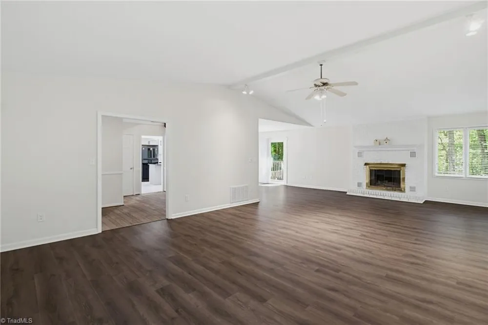 183 Deertract Loop Stoneville, NC 27048