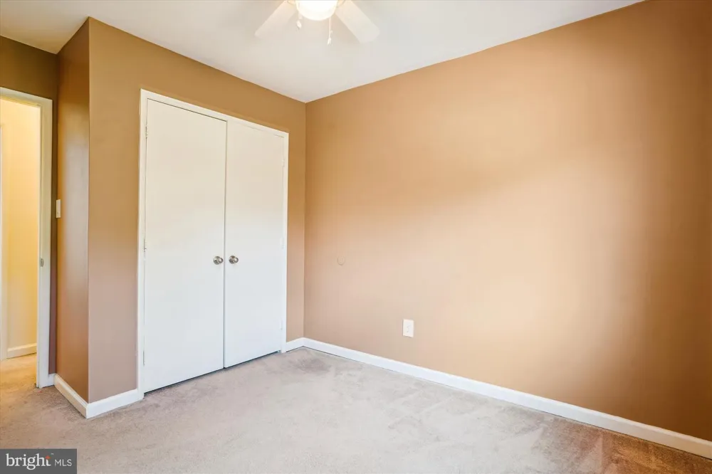 9082 ARLINGTON BOULEVARD Fairfax, VA 22031