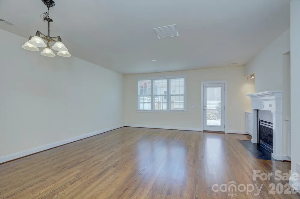 1023 White Point Drive Huntersville, NC 28078