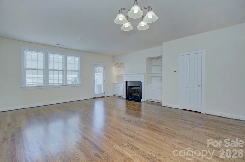 1023 White Point Drive Huntersville, NC 28078