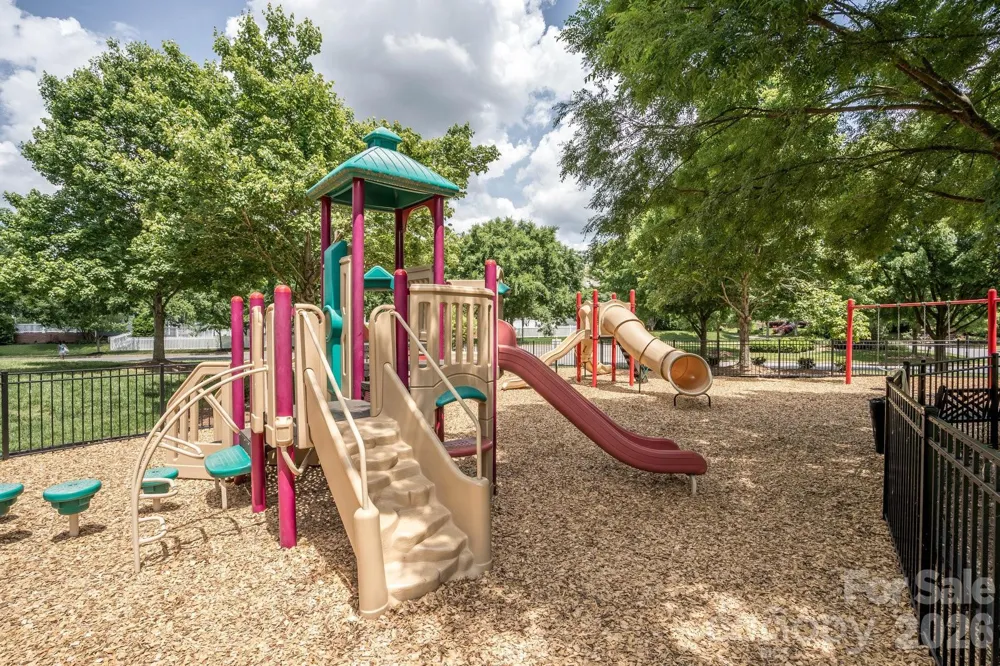 1023 White Point Drive Huntersville, NC 28078