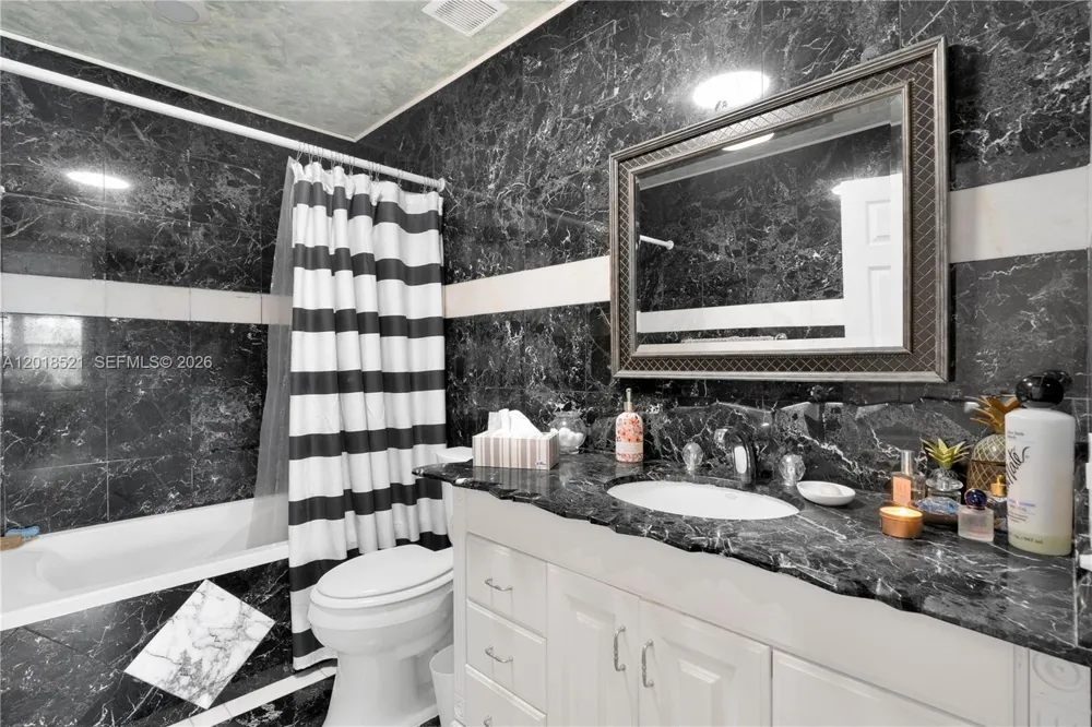200 Diplomat Pkwy #336 Hallandale Beach, FL 33009