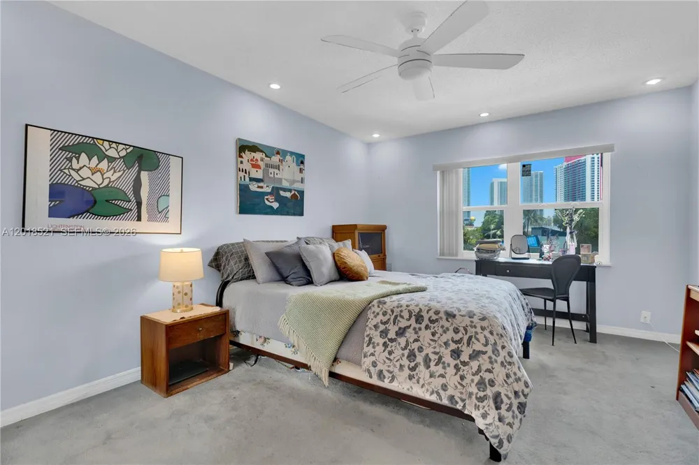 200 Diplomat Pkwy #336 Hallandale Beach, FL 33009