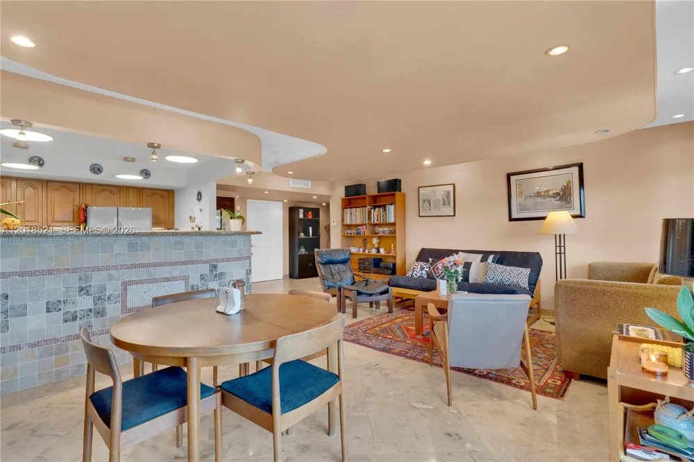 200 Diplomat Pkwy #336 Hallandale Beach, FL 33009