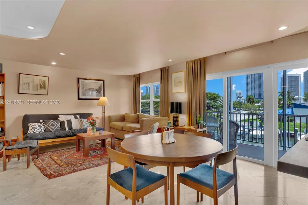 200 Diplomat Pkwy #336 Hallandale Beach, FL 33009