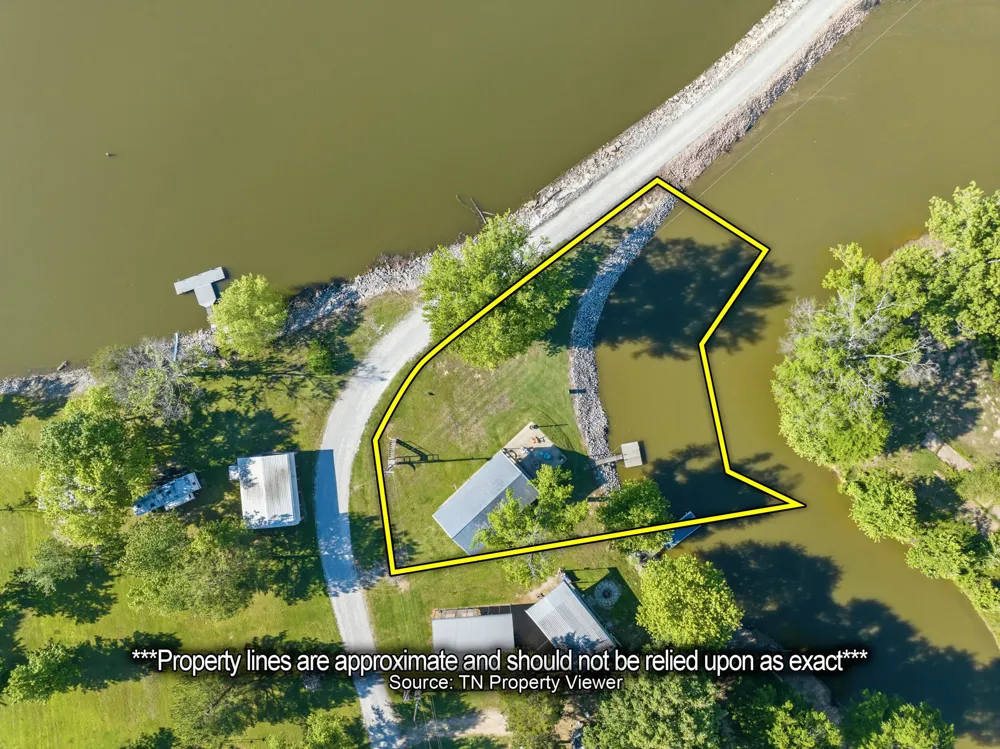 0 Jakes Point Decaturville, TN 38329