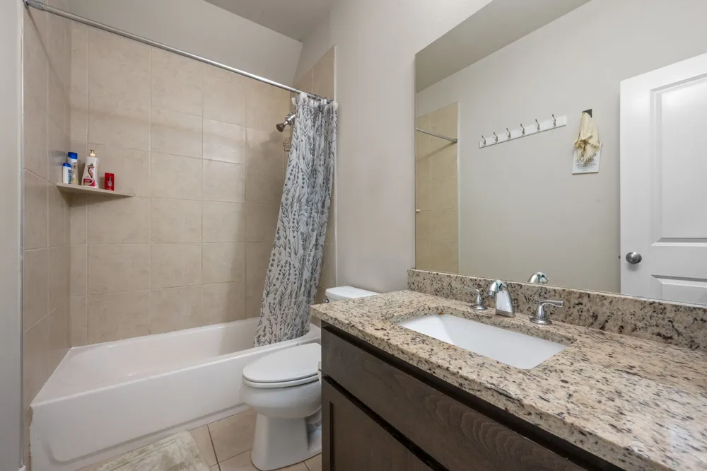 13501 Metric Boulevard #14 Austin, TX 78727