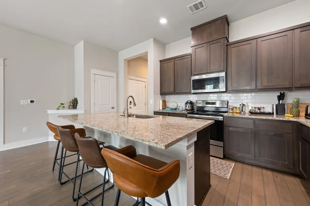 13501 Metric Boulevard #14 Austin, TX 78727