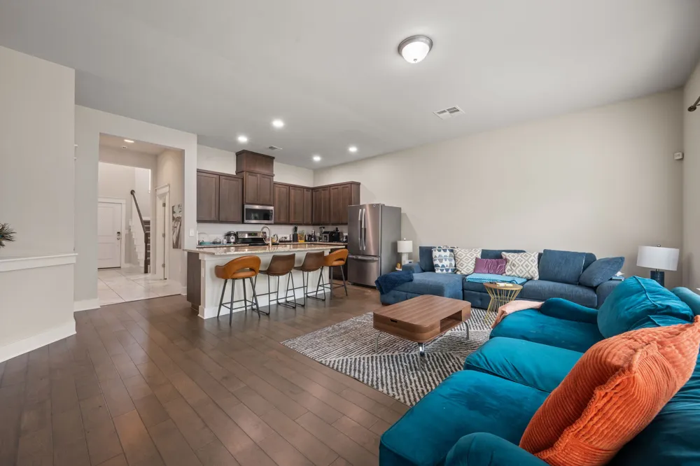 13501 Metric Boulevard #14 Austin, TX 78727