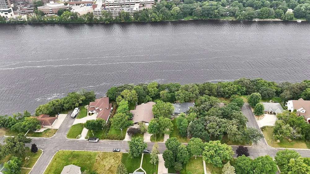 1025 Water Avenue S Sauk Rapids, MN 56379