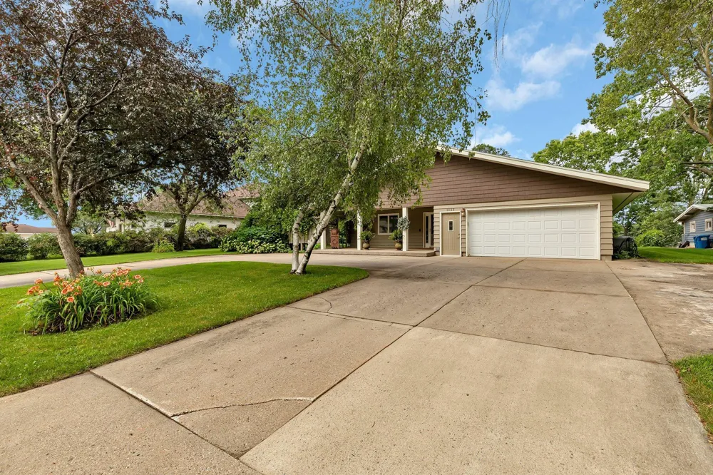 1025 Water Avenue S Sauk Rapids, MN 56379