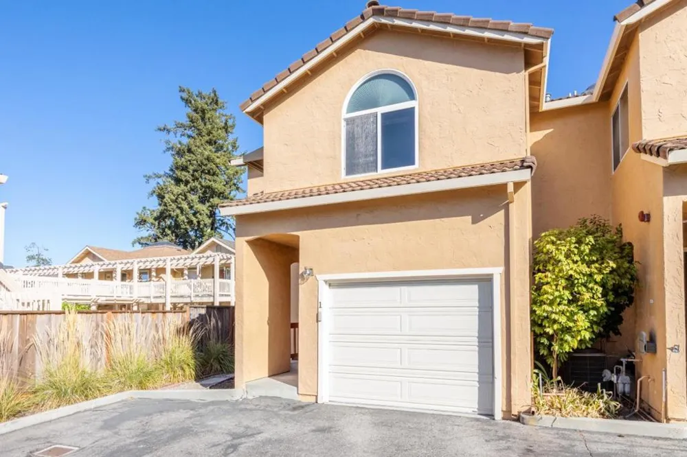 106 Bluebonnet Lane #1 Scotts Valley, CA 95066