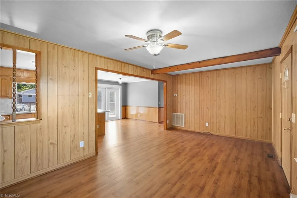287 Holly Avenue Mount Airy, NC 27030