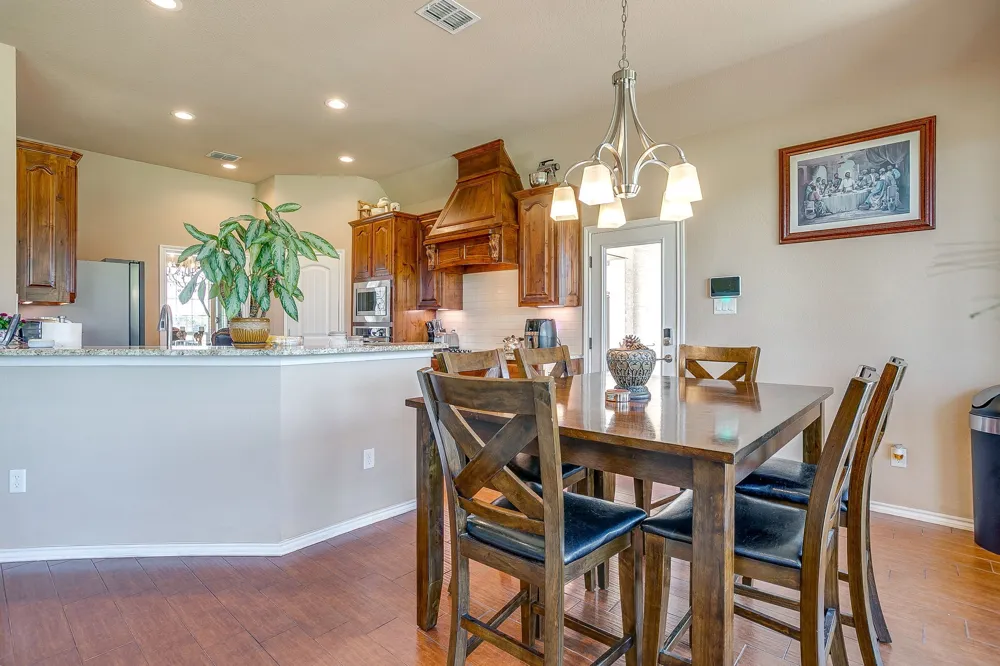 5400 Posada Drive Fort Worth, TX 76036