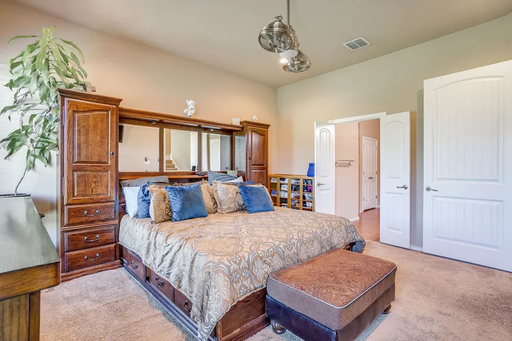 5400 Posada Drive Fort Worth, TX 76036