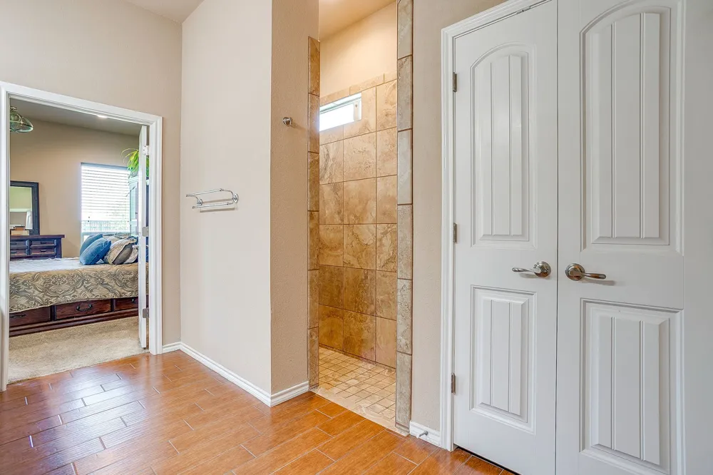 5400 Posada Drive Fort Worth, TX 76036