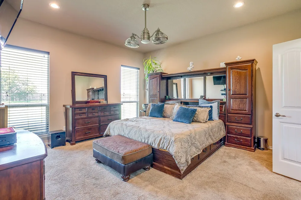 5400 Posada Drive Fort Worth, TX 76036