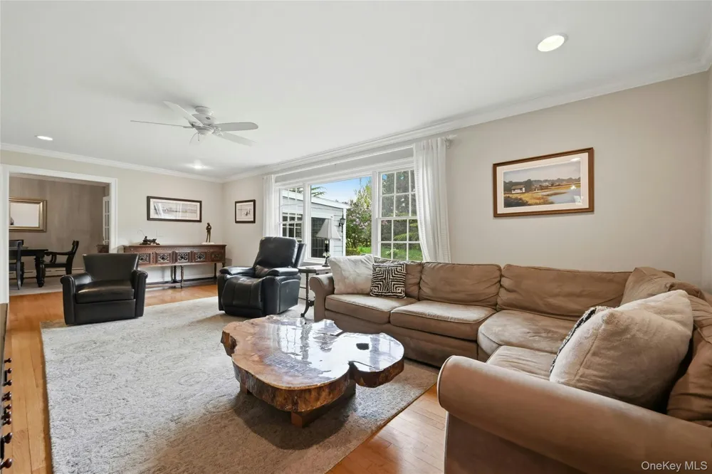 1060 Navy Street Orient, NY 11957
