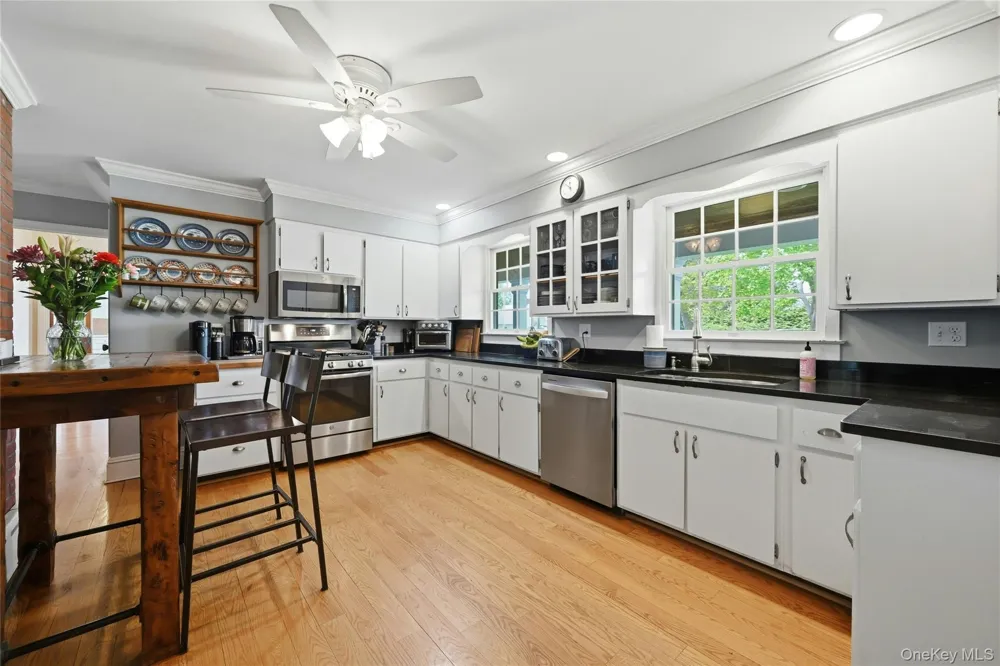 1060 Navy Street Orient, NY 11957