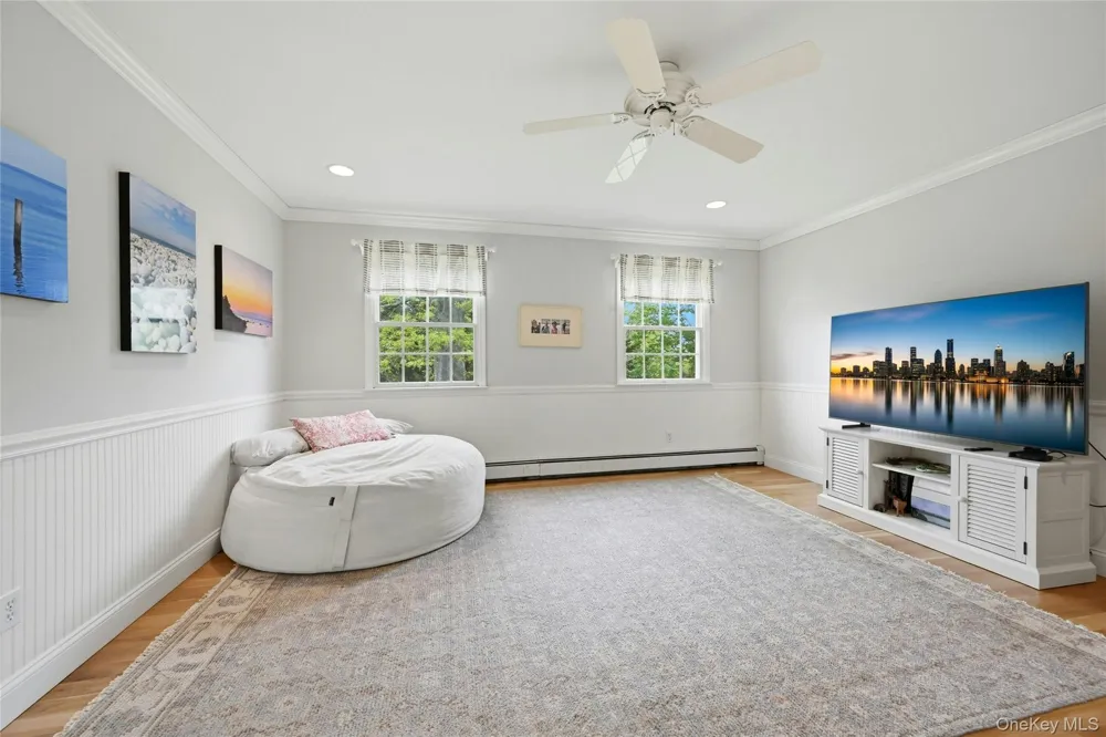 1060 Navy Street Orient, NY 11957