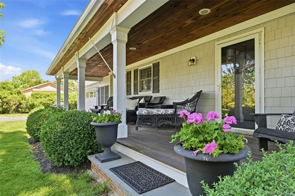 1060 Navy Street Orient, NY 11957