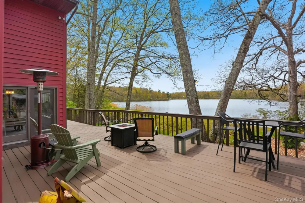 8 Division Road Wurtsboro, NY 12790
