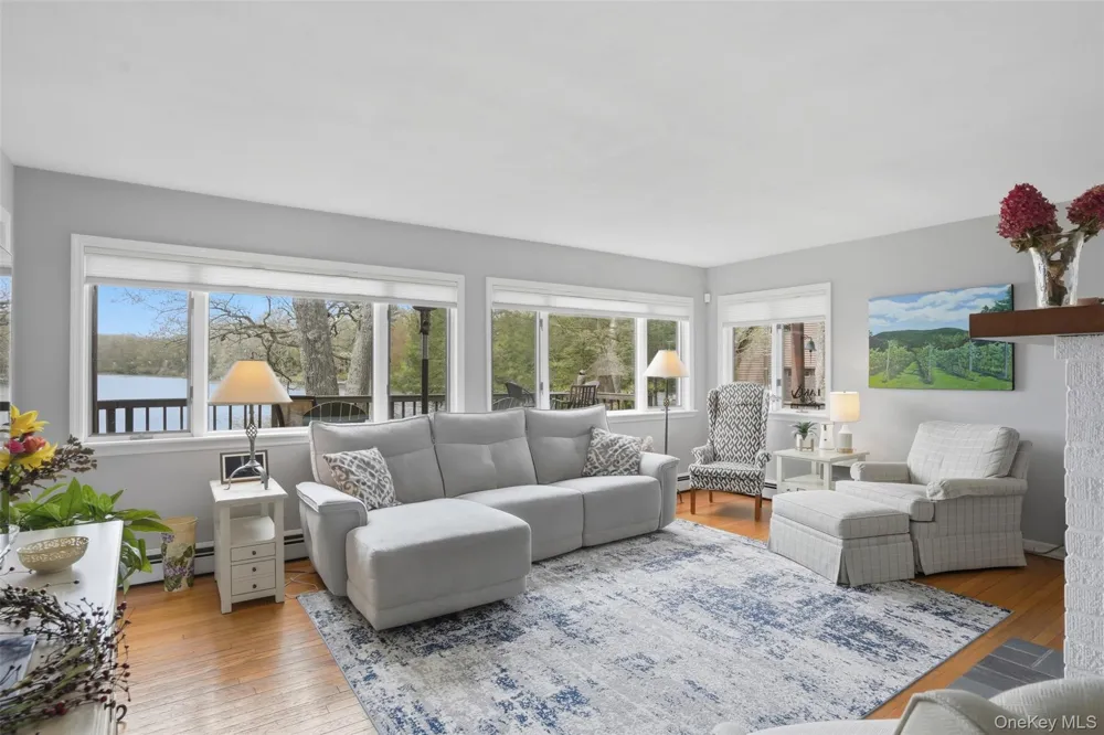 8 Division Road Wurtsboro, NY 12790