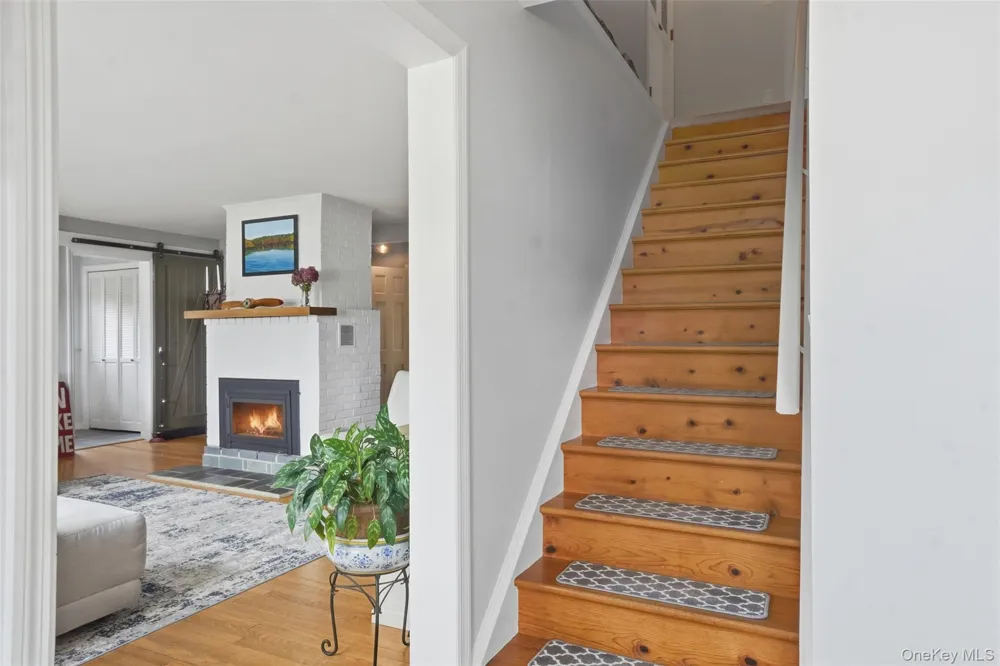 8 Division Road Wurtsboro, NY 12790