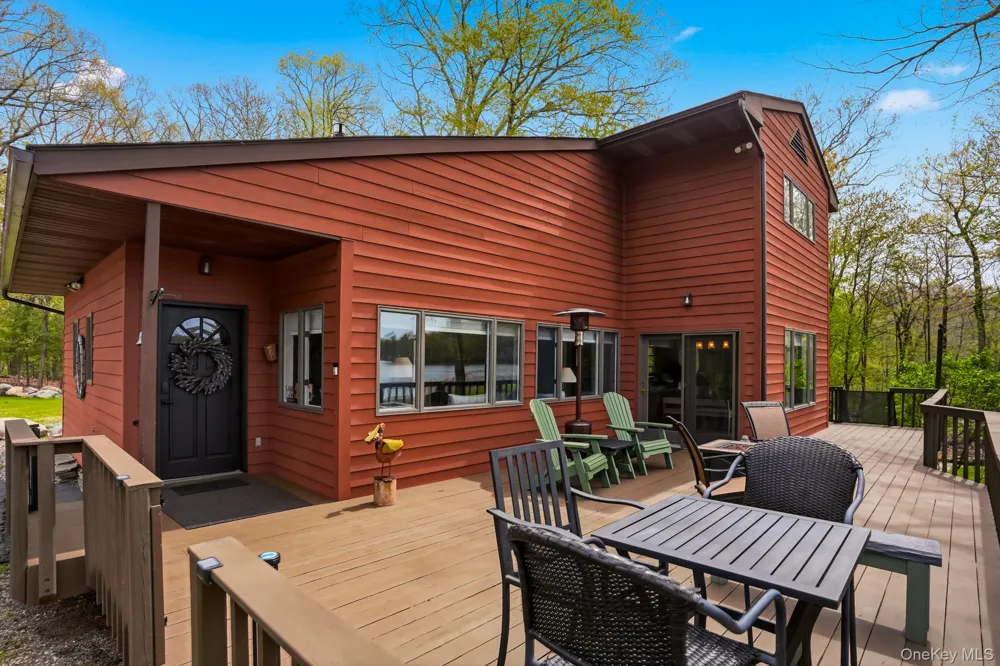 8 Division Road Wurtsboro, NY 12790