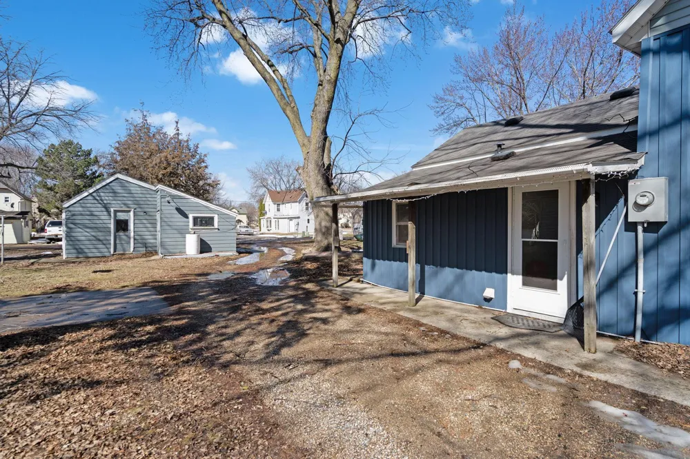 510 Monroe Street SE Hutchinson, MN 55350