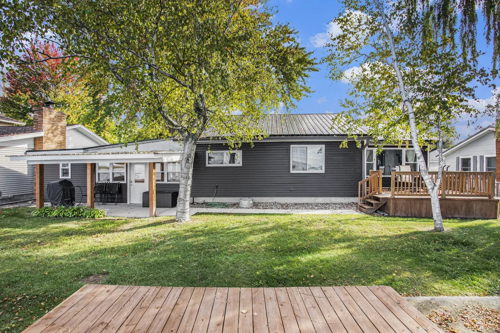 6867 Debralyn Drive Tuscola Township, MI 48767