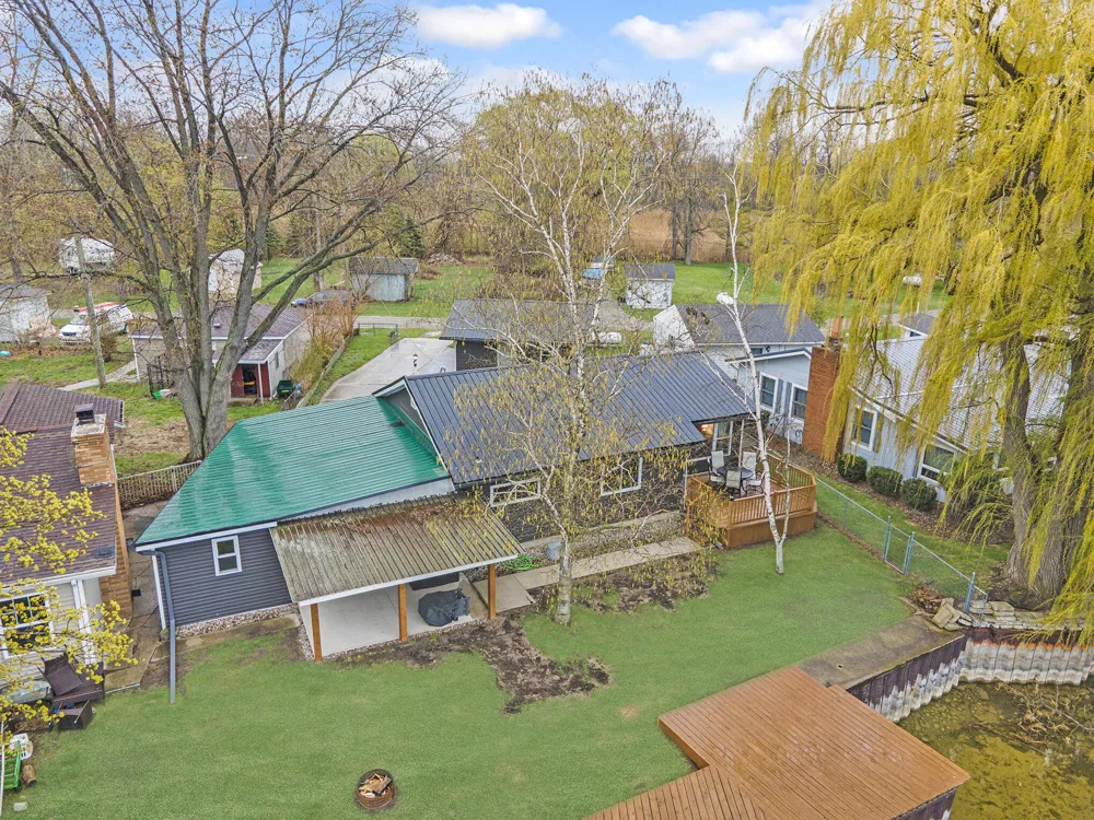 6867 Debralyn Drive Tuscola Township, MI 48767