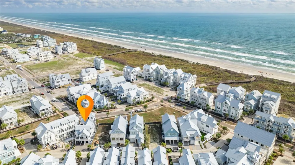 215 Laughter Lane Port Aransas, TX 78373