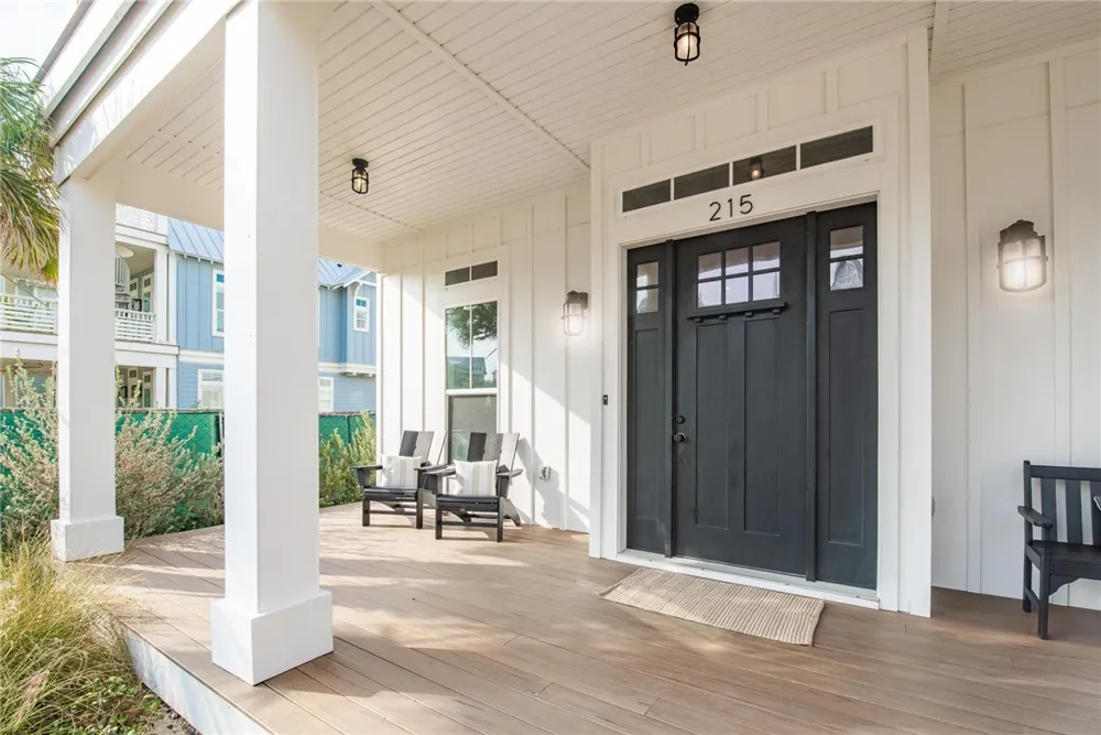 215 Laughter Lane Port Aransas, TX 78373