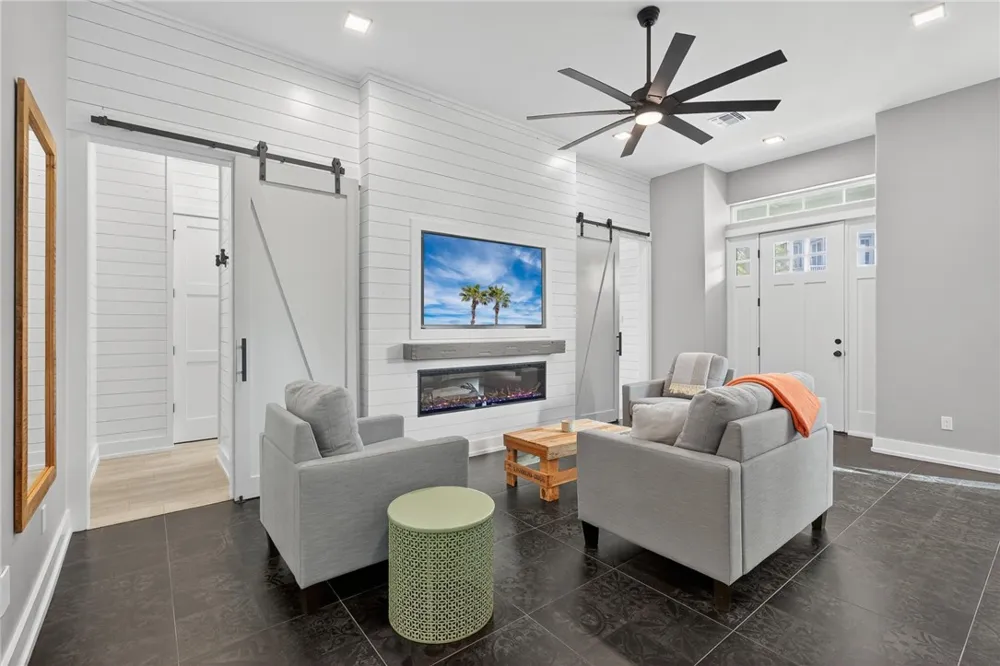 215 Laughter Lane Port Aransas, TX 78373