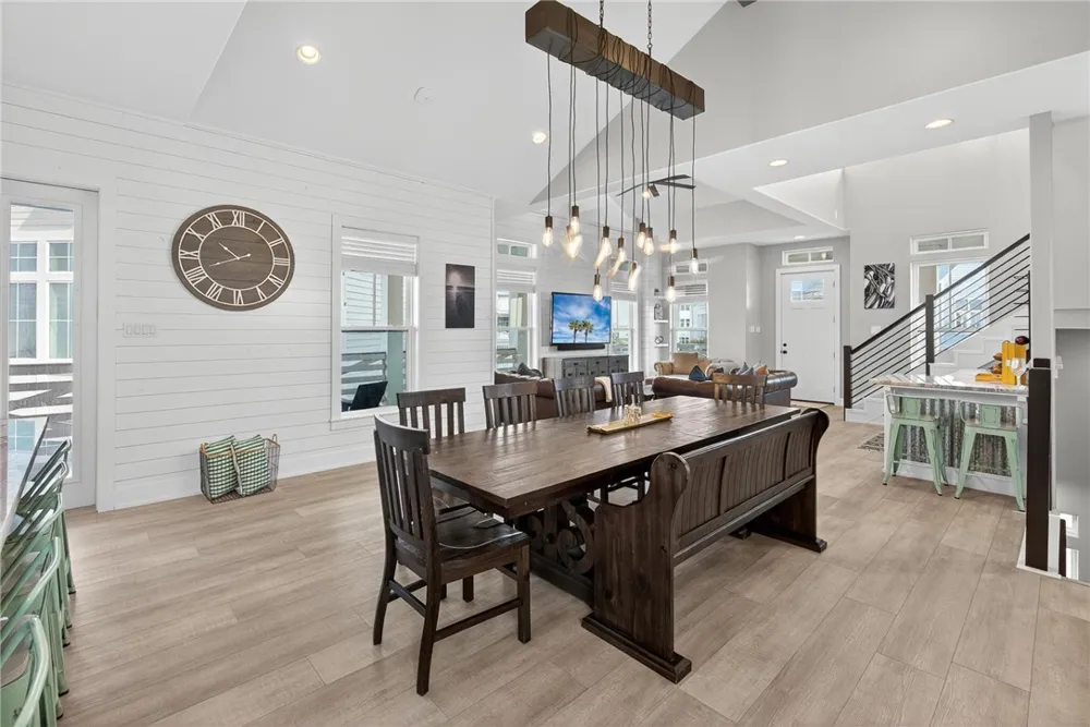215 Laughter Lane Port Aransas, TX 78373