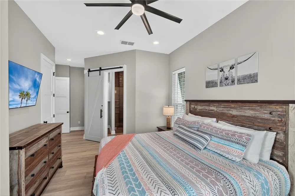 215 Laughter Lane Port Aransas, TX 78373